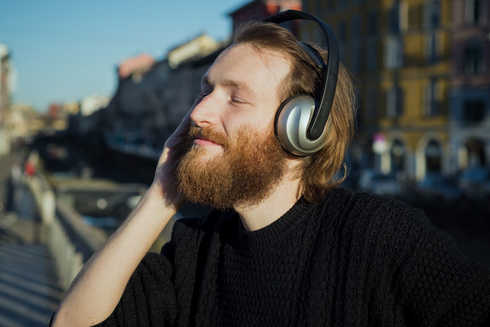 La musica: una medicina per la SM