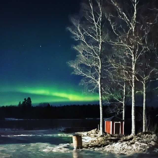 Norrsken en vinter på landet.