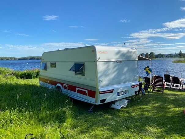 Sofia om hur de har blivit med husvagn.