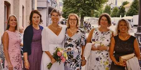 Helenas kompis Carro har MS