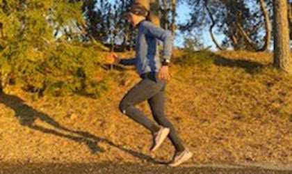 Sofia tränar inför halvmaraton.