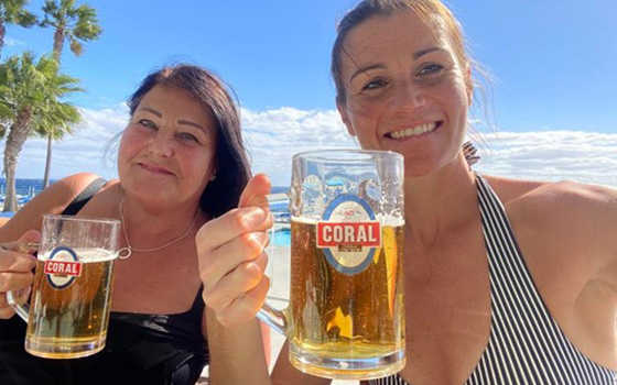 Annelies dotter Sofia har MS.